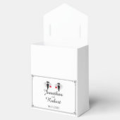 Twee Tuxedos op Witte Gay Bruiloft Favor Box Bedankdoosjes (Geopend)