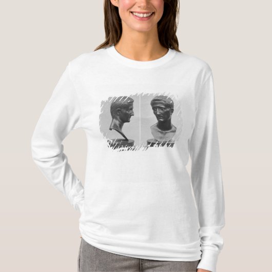 Twee uitzichten van een buste van keizer Augustus T-shirt (Voorkant)