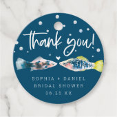 Twee vissen minder in zee bruidsshower favor label (Voorkant)