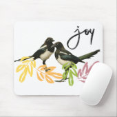 "Twee voor vreugde" Twee eksters met bloemenaccent Muismat (Met muis)