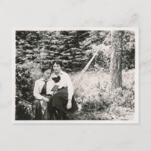 Twee vrouwen briefkaart