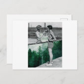 Twee vrouwen die tennis en roken spelen. Collage A Briefkaart (Voorkant / Achterkant)