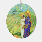 Twee vrouwen kruisen de velden door Vincent van Go Keramisch Ornament (Links)