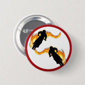 Twee vuilnisbakken met flames ronde button 5,7 cm (Voorkant /achterkant)