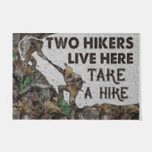 Twee wandelaars hier Mat, neem een heek. Deurmat (Voorkant)