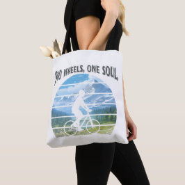Twee wielen, één ziel. wielersport tote bag