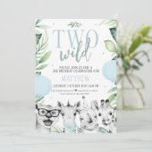 Twee Wild Safari Birthday Uitnodiging voor een jon (Staand voorkant)