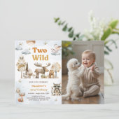 Twee wilde bosdieren 2e verjaardagsfeest foto kaart (Staand voorkant)