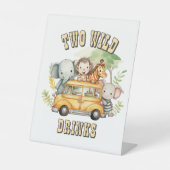 Twee Wilde Jongens Verjaardag Safari Dieren Reclamebord Met Voetstuk (Voorkant)