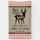 Twee Wilde Meisjes Woodland Deer 2e verjaardag Wel Spandoek (Verticaal)