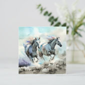 Twee wilde mustangs racen tegen de wind  bedankkaart (Staand voorkant)