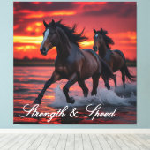 Twee wilde paarden racen tegen een brandende hemel canvas afdruk (Insitu (Houten vloer))