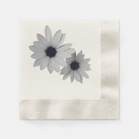 twee witte bloemen servet (Voorkant)