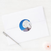 Twee witte satellietschotels op huismuur ronde sticker (Envelop)