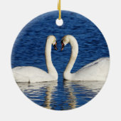Twee witte Swans vormen het Geheime Teken Keramisch Ornament (Achterkant)