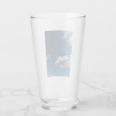 Twee witte wolken, aan een blauwe hemel glas (Achterkant)