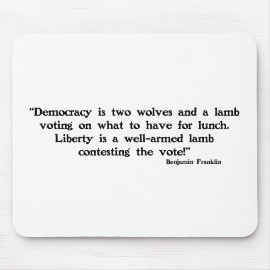 Twee Wolven en een Lamb Muismat (Voorkant)