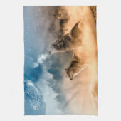 Twee wolven trekken op volle maan in het bos theedoek (Verticaal)