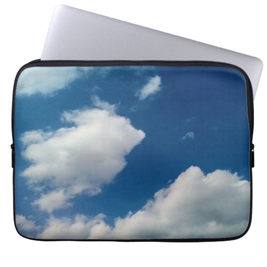 Twee zachte wolken laptop sleeve (Voorkant)