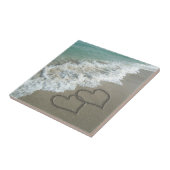 Twee zand harten op de strand, de Romantische Ocea Tegeltje (Zijkant)
