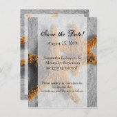 Twee zeesterren & zand, strand bruiloft Save the D Aankondigingskaart (Voorkant / Achterkant)