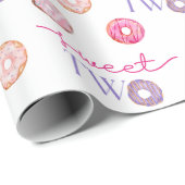 Twee zoete 2e Donut Theme Birthday Party Cadeaupapier (Rol Hoek)