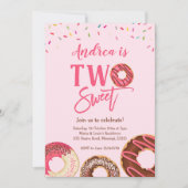 Twee zoete 2e donut voor de verjaardagsuitnodiging kaart (Voorkant)