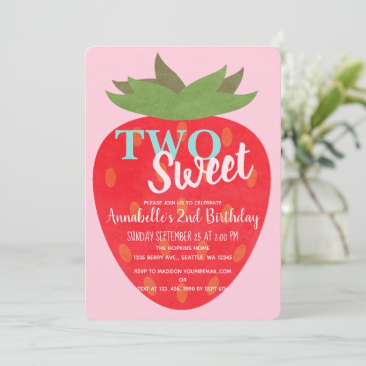 Twee zoete aardbei Schattigee Kinder tweede verjaa Kaart (Staand voorkant)