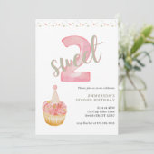 Twee zoete cute cupcake 2de verjaardag kaart (Staand voorkant)