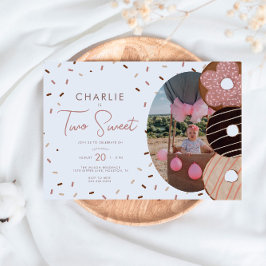 Twee zoete donut 2de - Meisjesfoto van de verjaard Kaart