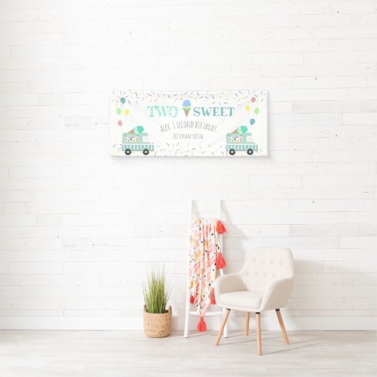 Twee zoete ijsjes, sociale verjaardagsbanner spandoek (Insitu)