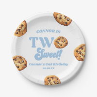 Twee zoete koekjes en melk 2e verjaardagsfeest
