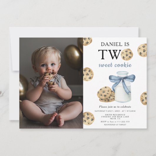 Twee zoete koekjes en melk verjaardagsfeestje kaart (Voorkant)