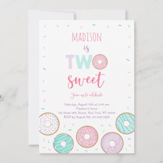 Twee zoete roze donut tweede verjaardag kaart (Voorkant)