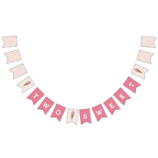 Twee zoete roze ijsbanner vlaggetjes