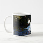 Twee zwanen en een eend koffiemok (Links)