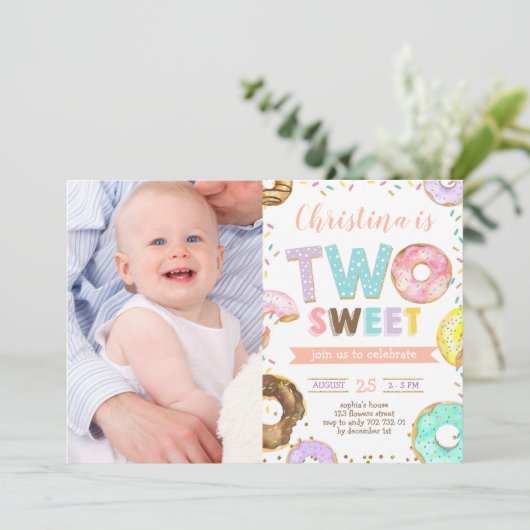 Twee zweet Donut Girl 2e verjaardag Aangepaste fot Kaart (Staand voorkant)