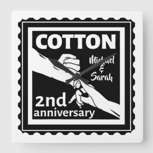 Tweede bruiloft met handen vierkante klok