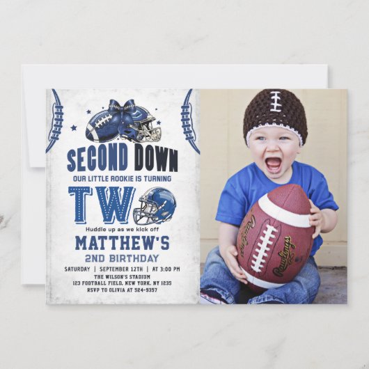 Tweede Down Football 2e Verjaardag Fotouitnodiging Kaart (Voorkant)
