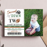 Tweede Down Football 2e Verjaardag Fotouitnodiging Kaart<br><div class="desc">Tweede Down Football 2e Verjaardag Fotouitnodiging</div>