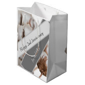 Tweede Jubileum met katoenplant Medium Cadeauzakje (Achterkant Gekanteld)