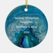 Tweede Kerstmis samen met Agate Geode Blue Cool Keramisch Ornament (Voorkant)