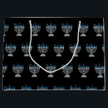 Tweede nacht van Hanukkah Glitter Large Gift Bag Groot Cadeauzakje<br><div class="desc">Hanukkah 2022 begint in de avond van zondag 18 december en eindigt in de avond van maandag 26 december</div>