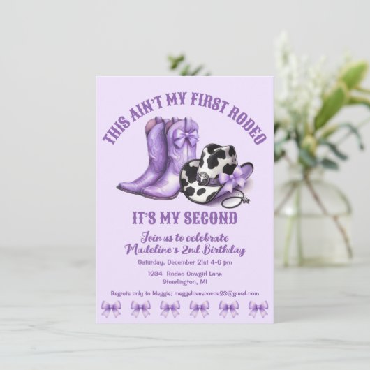 Tweede Rodeo Westerne Bogen Paarse Cowgirl Verjaar Kaart (Staand voorkant)