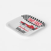 Tweede verjaardag rode race auto twee snel papieren bordje (Gebogen)