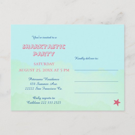 Tweede verjaardag schattige baby haai onder het ze uitnodiging briefkaart (Achterkant)