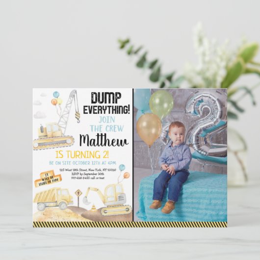 Tweede verjaardag van de aanleg van een vuilniswag kaart (Staand voorkant)