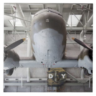 Tweede Wereldoorlog C-47 Dakota-vliegtuig, Tegeltje