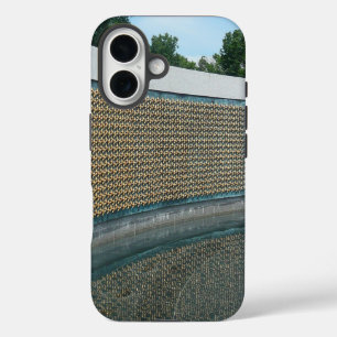 Tweede Wereldoorlog Herdenkingsmuur voor Vrijheid  iPhone 16 Hoesje