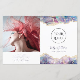 tweeledige brochure voor donkeroptische vormgeving